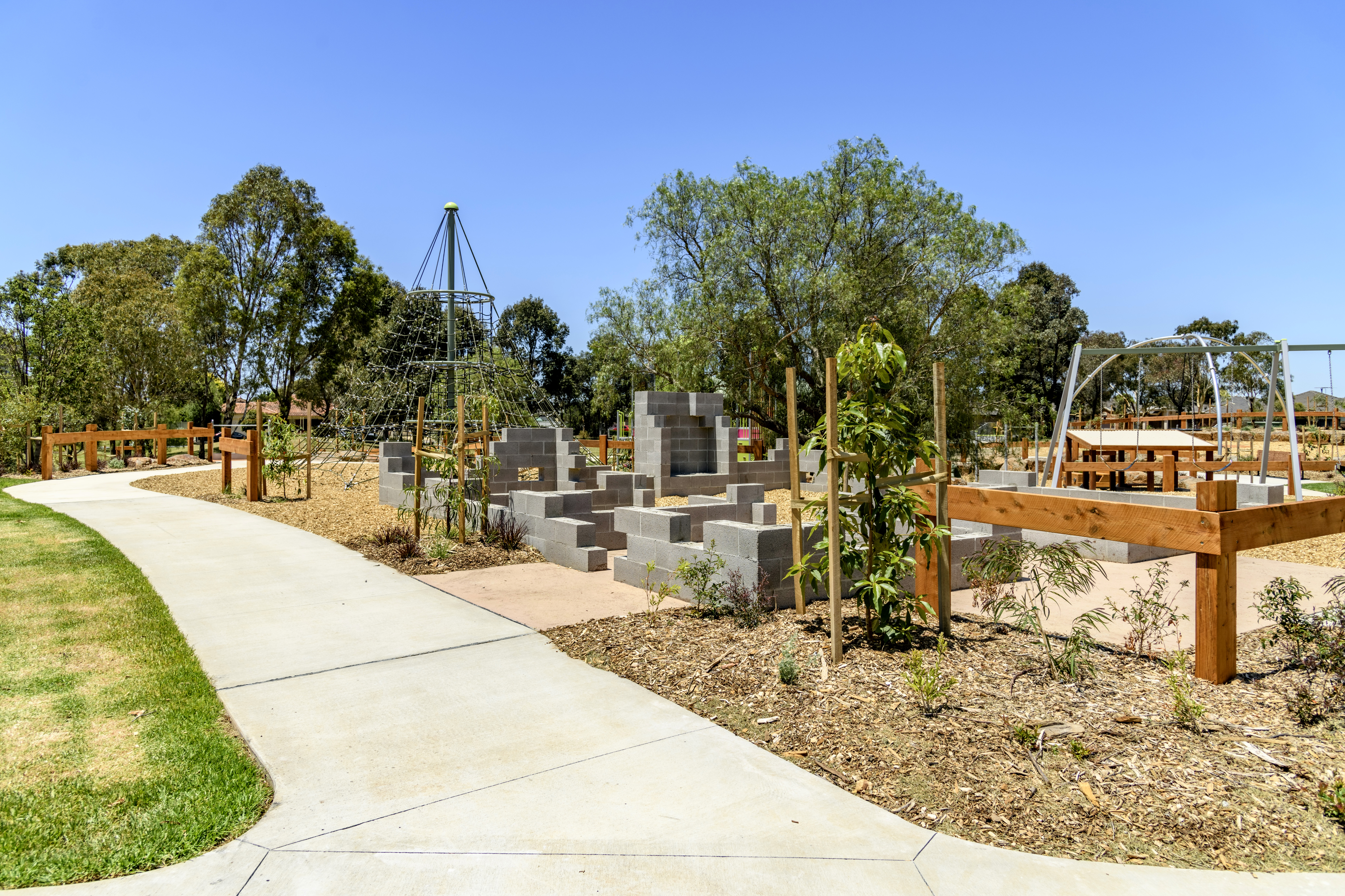 The Parkway Reserve - Building blocks play area